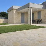 Ag Stone - Idyllic Beachside In * Isthmia