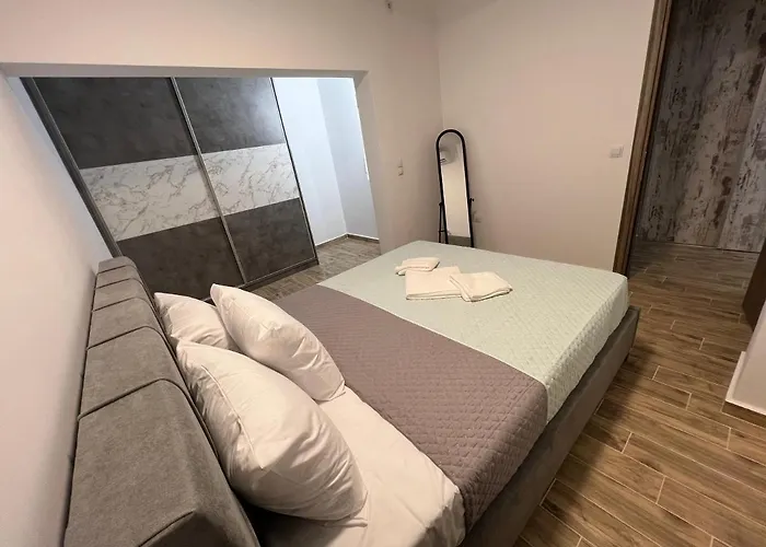 Ag Stone Home - Idyllic Beachside Villa In Isthmia فيلة