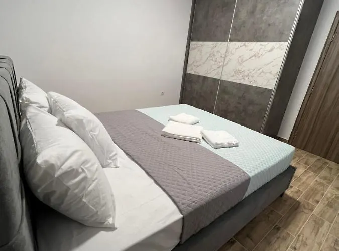 Ag Stone Home - Idyllic Beachside Villa In Isthmia فيلة إسثْمِيا