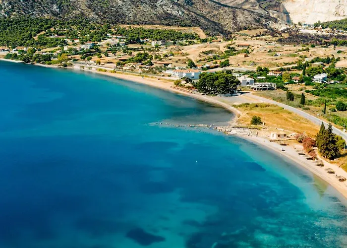 Ag Stone - Idyllic Beachside In *